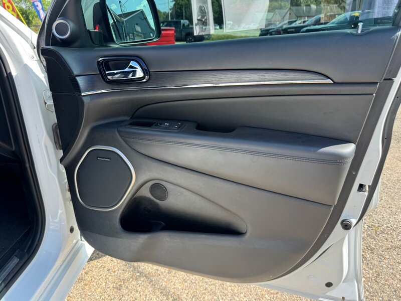2019 Jeep Grand Cherokee High Altitude - Photo 33 - Clio, MI 48420