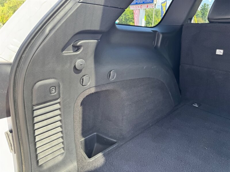 2019 Jeep Grand Cherokee High Altitude - Photo 27 - Clio, MI 48420