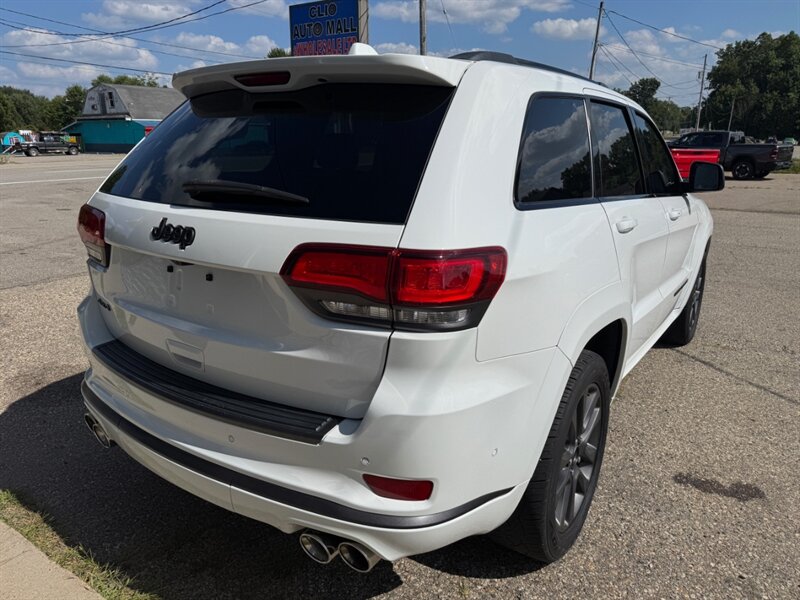 2019 Jeep Grand Cherokee High Altitude - Photo 5 - Clio, MI 48420