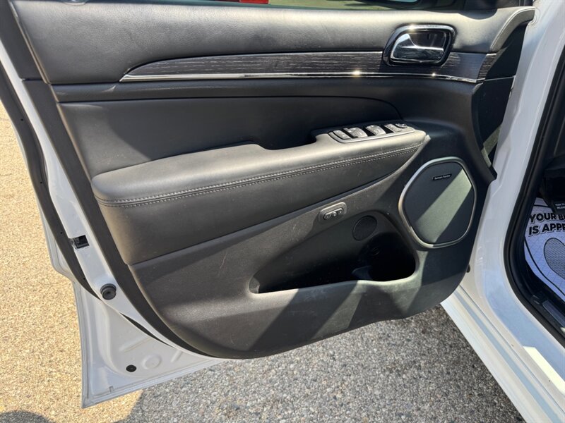 2019 Jeep Grand Cherokee High Altitude - Photo 14 - Clio, MI 48420