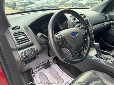 2017 Ford Explorer Limited AWD   - Photo 8 - Clio, MI 48420
