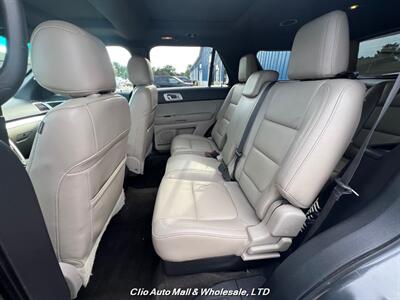 2015 Ford Explorer XLT AWD   - Photo 11 - Clio, MI 48420