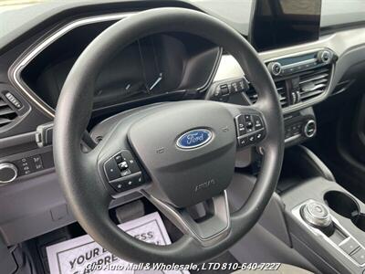 2020 Ford Escape SE AWD - Photo 10 - Clio, MI 48420