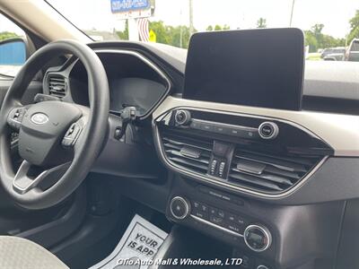 2020 Ford Escape SE AWD   - Photo 28 - Clio, MI 48420