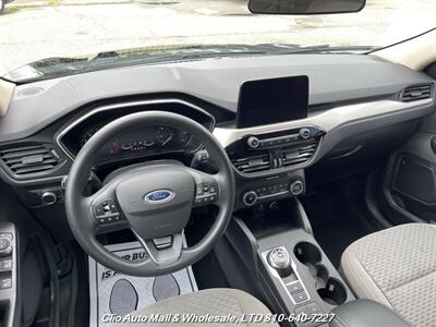 2020 Ford Escape SE AWD - Photo 17 - Clio, MI 48420