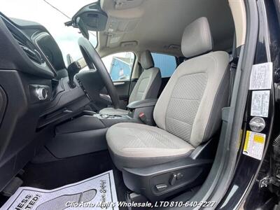 2020 Ford Escape SE AWD - Photo 11 - Clio, MI 48420