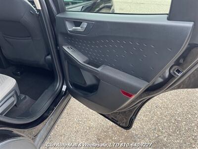 2020 Ford Escape SE AWD - Photo 22 - Clio, MI 48420