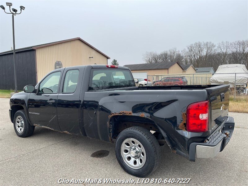 2008 Chevrolet Silverado 1500 Work Truck RWD - Photo 3 - Clio, MI 48420