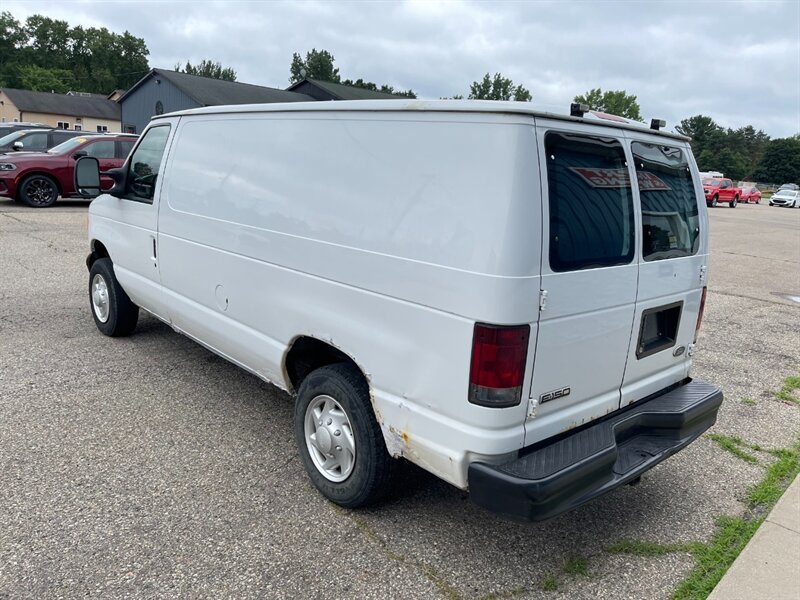 2007 Ford E-150 - Photo 4 - Clio, MI 48420
