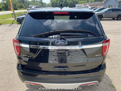 2017 Ford Explorer Limited   - Photo 6 - Clio, MI 48420