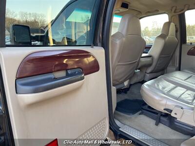 2005 Ford F-350 Super Duty Lariat   - Photo 17 - Clio, MI 48420