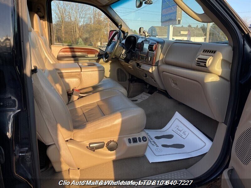 2005 Ford F-350 Super Duty Lariat - Photo 30 - Clio, MI 48420