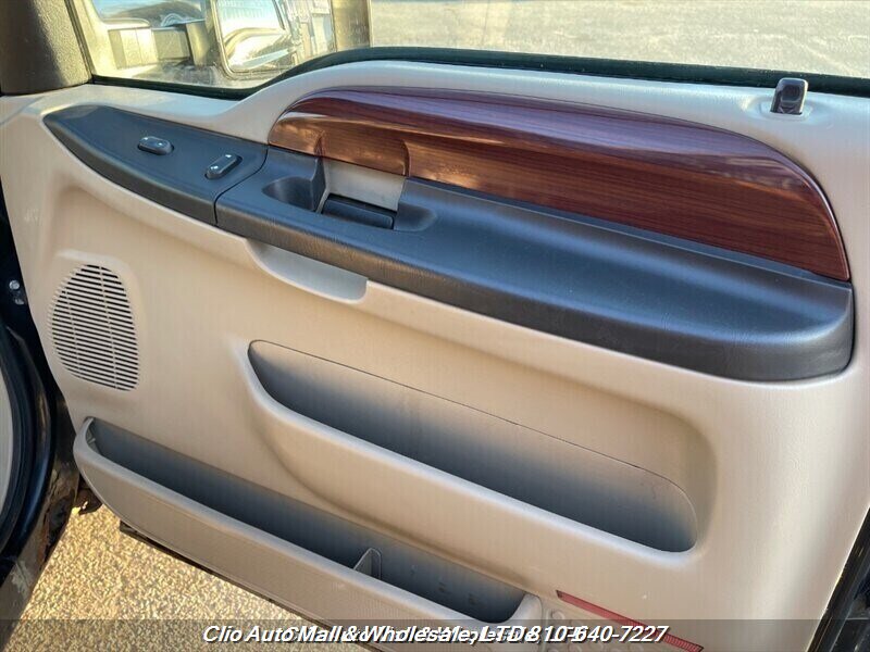 2005 Ford F-350 Super Duty Lariat - Photo 27 - Clio, MI 48420