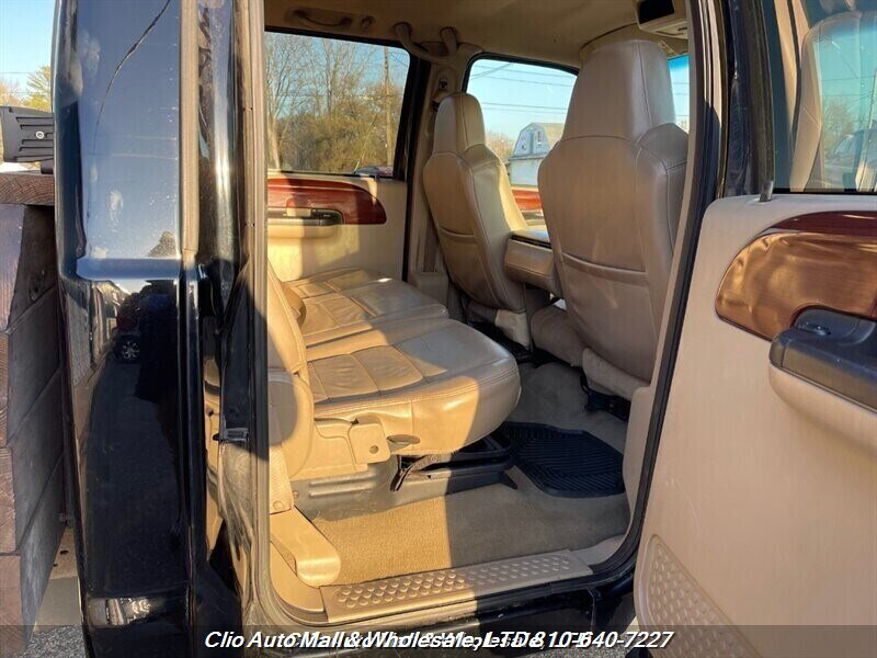 2005 Ford F-350 Super Duty Lariat - Photo 25 - Clio, MI 48420