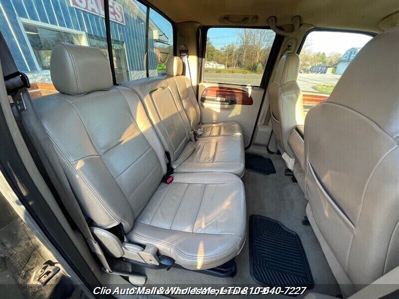 2005 Ford F-350 Super Duty Lariat - Photo 26 - Clio, MI 48420