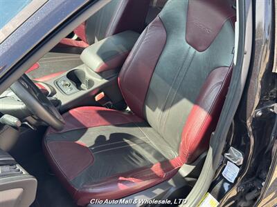 2012 Ford Focus Titanium FWD   - Photo 12 - Clio, MI 48420