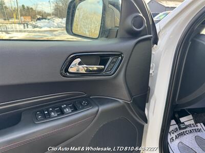 2022 Dodge Durango R/T AWD   - Photo 13 - Clio, MI 48420