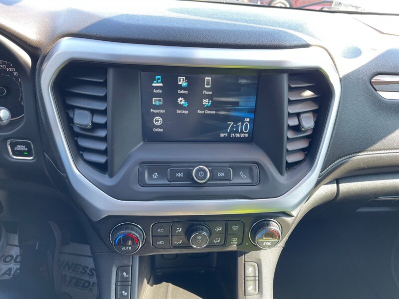 2017 GMC Acadia SLE-2 - Photo 20 - Clio, MI 48420