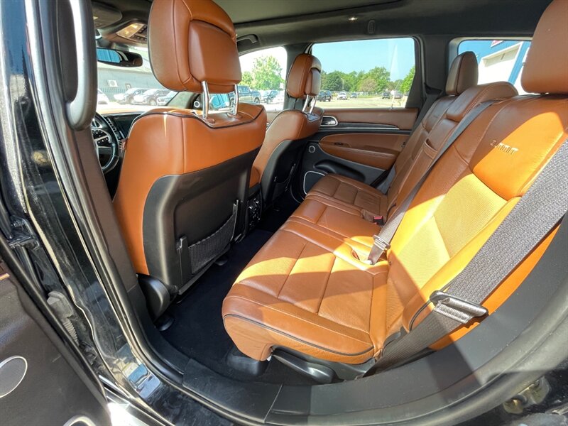 2020 Jeep Grand Cherokee Summit - Photo 16 - Clio, MI 48420
