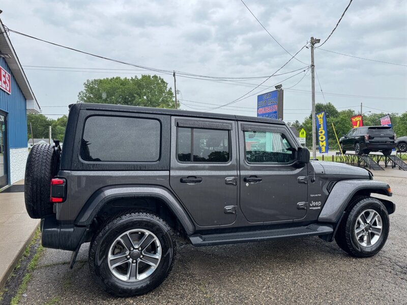 2020 Jeep Wrangler Unlimited Sahara - Photo 5 - Clio, MI 48420