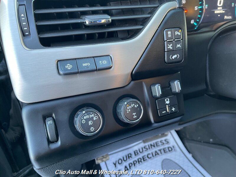 2019 GMC Yukon Denali - Photo 11 - Clio, MI 48420