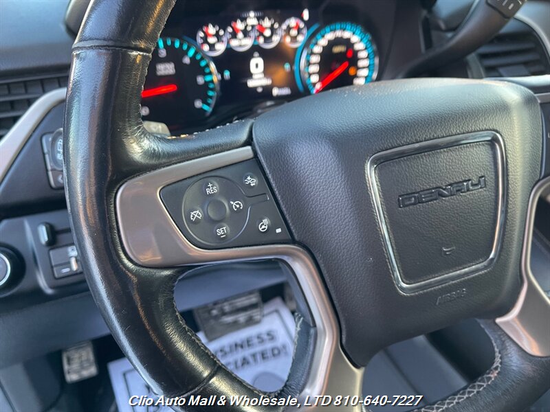 2019 GMC Yukon Denali - Photo 12 - Clio, MI 48420