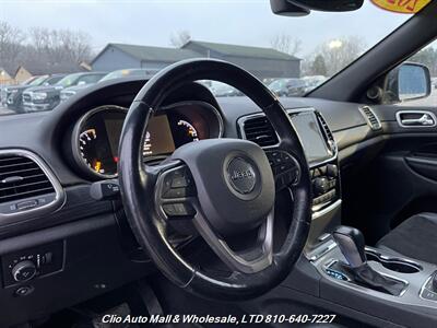 2020 Jeep Grand Cherokee Altitude 4X4   - Photo 8 - Clio, MI 48420