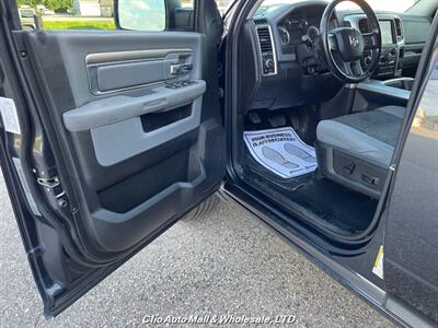 2019 RAM 1500 Classic Warlock   - Photo 7 - Clio, MI 48420