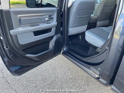 2019 RAM 1500 Classic Warlock   - Photo 15 - Clio, MI 48420
