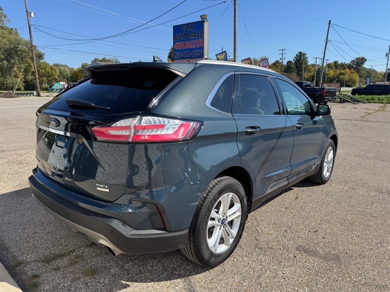 2019 Ford Edge SEL - Photo 3 - Clio, MI 48420