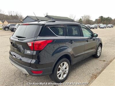 2019 Ford Escape SEL FWD - Photo 3 - Clio, MI 48420