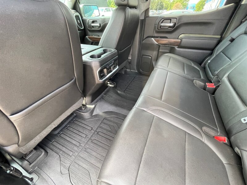 2019 GMC Sierra 1500 SLT - Photo 20 - Clio, MI 48420