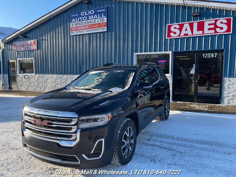 2022 GMC Acadia SLE  