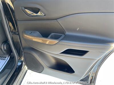 2022 GMC Acadia SLE - Photo 24 - Clio, MI 48420