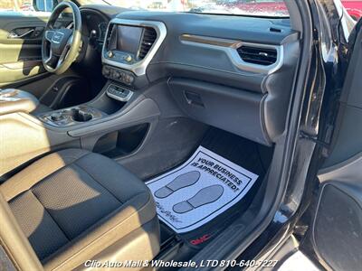 2022 GMC Acadia SLE - Photo 28 - Clio, MI 48420