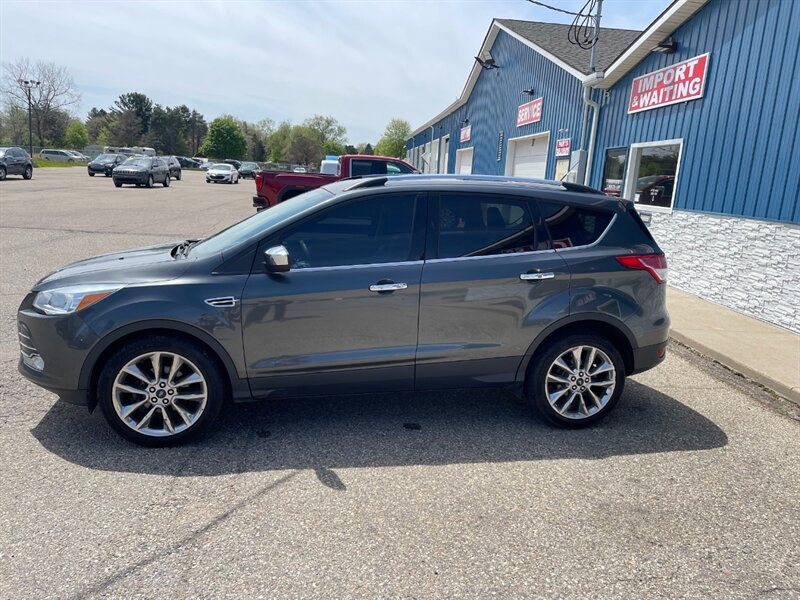 2016 Ford Escape SE - Photo 3 - Clio, MI 48420