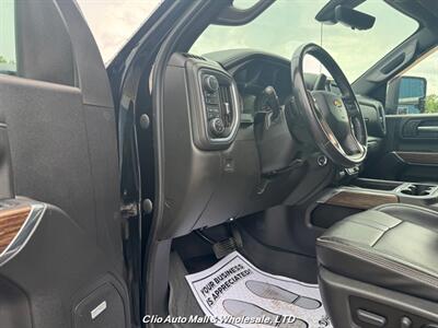 2022 Chevrolet Silverado 3500HD High Country   - Photo 19 - Clio, MI 48420