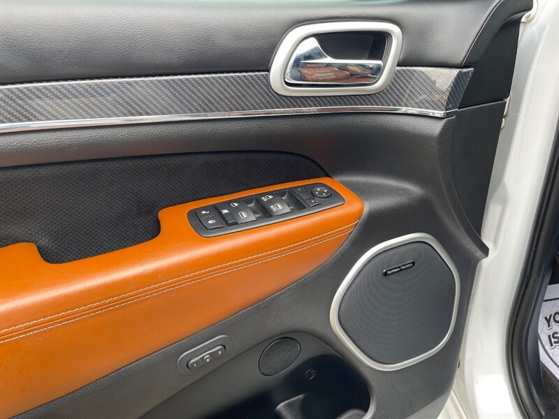 2016 Jeep Grand Cherokee SRT - Photo 14 - Clio, MI 48420