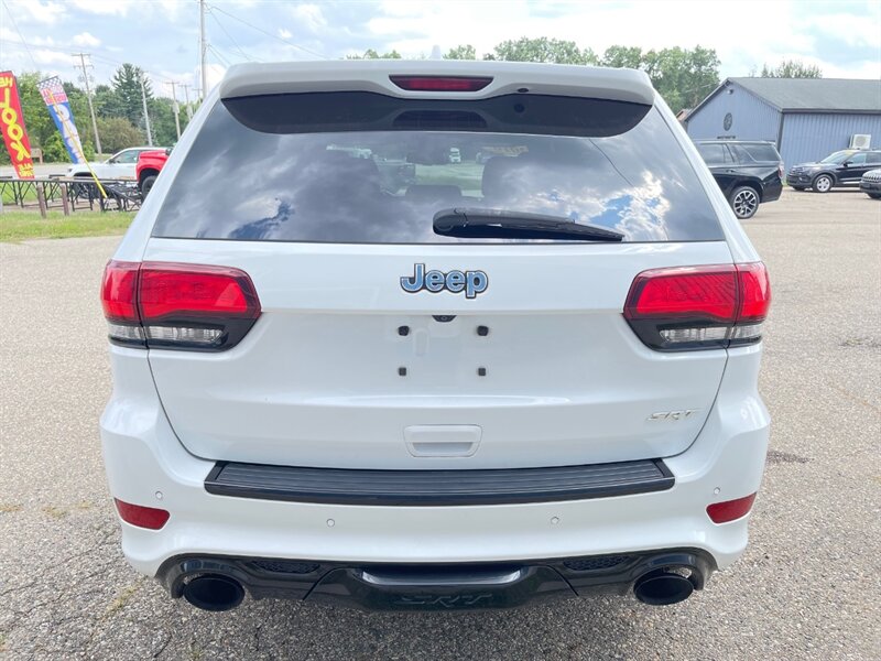 2016 Jeep Grand Cherokee SRT - Photo 5 - Clio, MI 48420