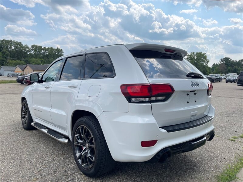 2016 Jeep Grand Cherokee SRT - Photo 4 - Clio, MI 48420
