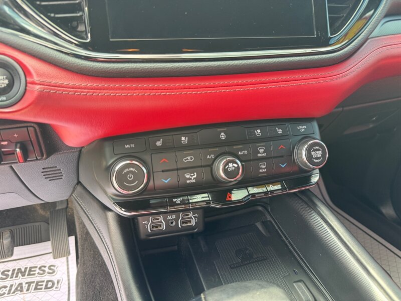 2021 Dodge Durango R/T - Photo 15 - Clio, MI 48420