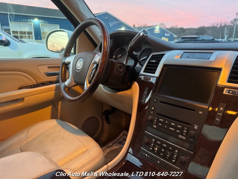 2007 Cadillac Escalade EXT - Photo 35 - Clio, MI 48420