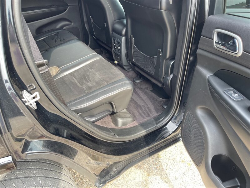 2018 Jeep Grand Cherokee Laredo Altitude IV - Photo 20