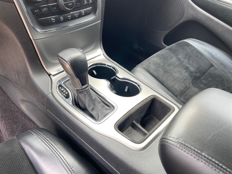 2018 Jeep Grand Cherokee Laredo Altitude IV - Photo 12