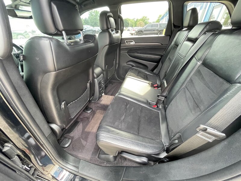 2018 Jeep Grand Cherokee Laredo Altitude IV - Photo 16