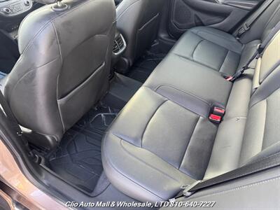 2019 Chevrolet Malibu Premier FWD   - Photo 20 - Clio, MI 48420