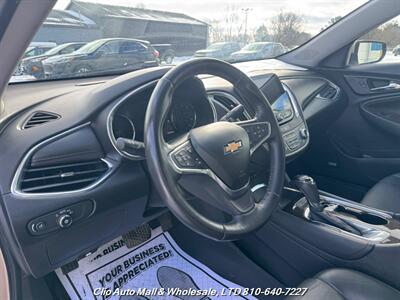 2019 Chevrolet Malibu Premier FWD   - Photo 15 - Clio, MI 48420
