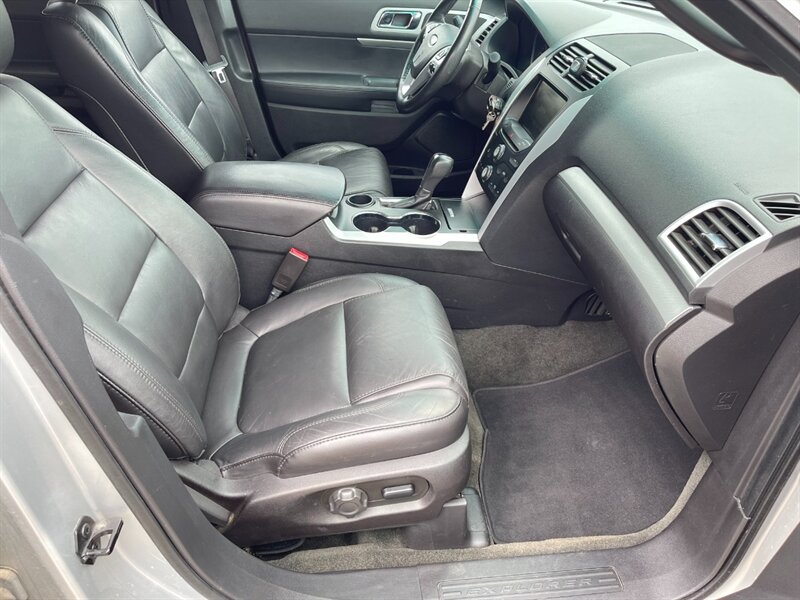 2014 Ford Explorer XLT - Photo 15 - Clio, MI 48420