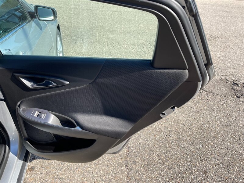 2019 Chevrolet Malibu LT - Photo 15 - Clio, MI 48420