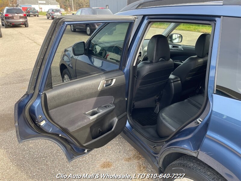 2012 Subaru Forester 2.5X Limited - Photo 11 - Clio, MI 48420